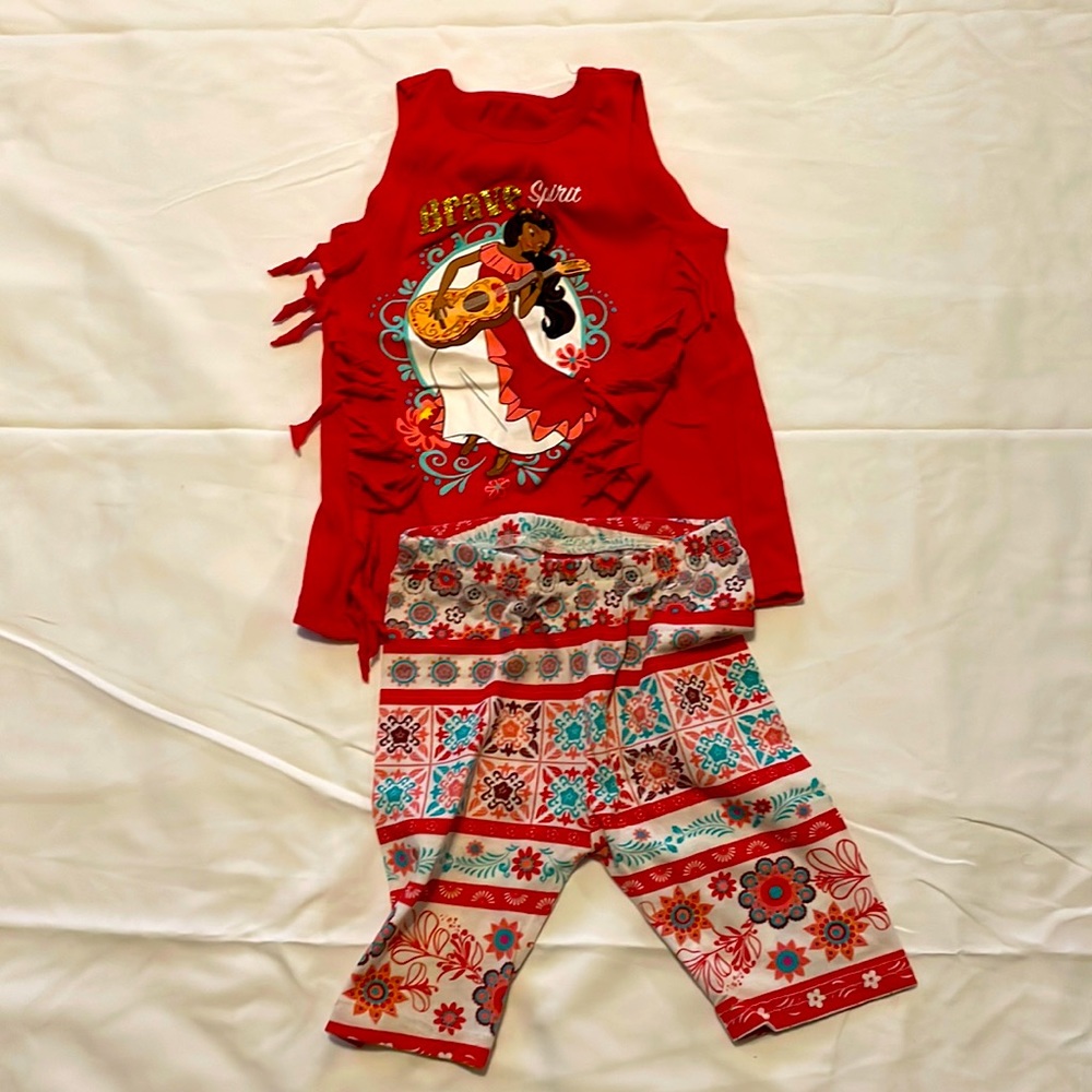 Elena Avalor short set